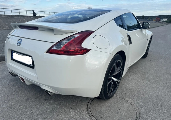 Nissan 370 Z cena 108900 przebieg: 40100, rok produkcji 2018 z Kielce małe 254